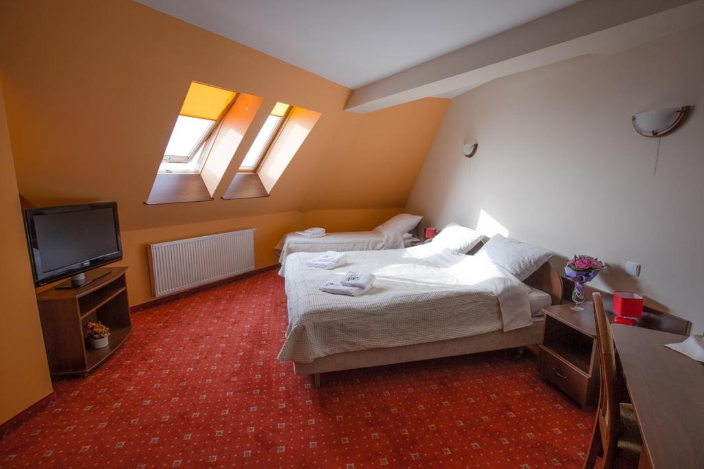 Skalny Dworek photo 2