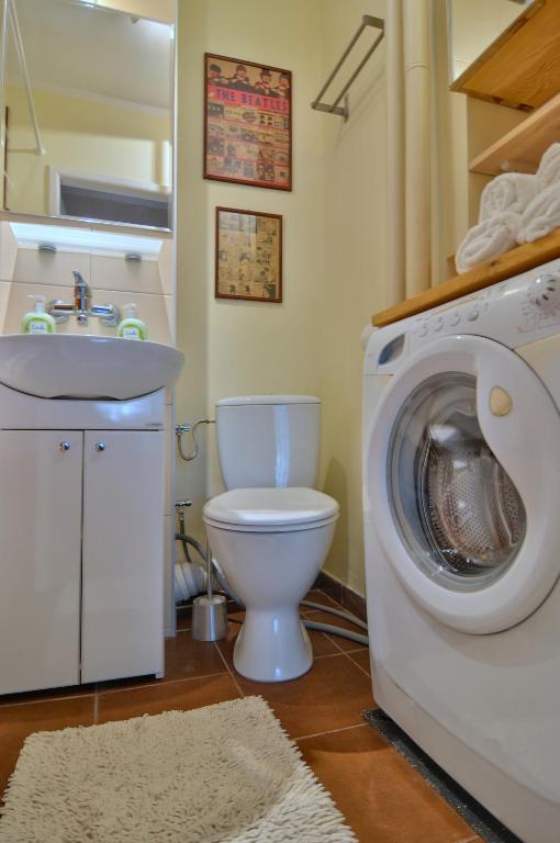 Słoneczny Apartament Grzybowska photo 3