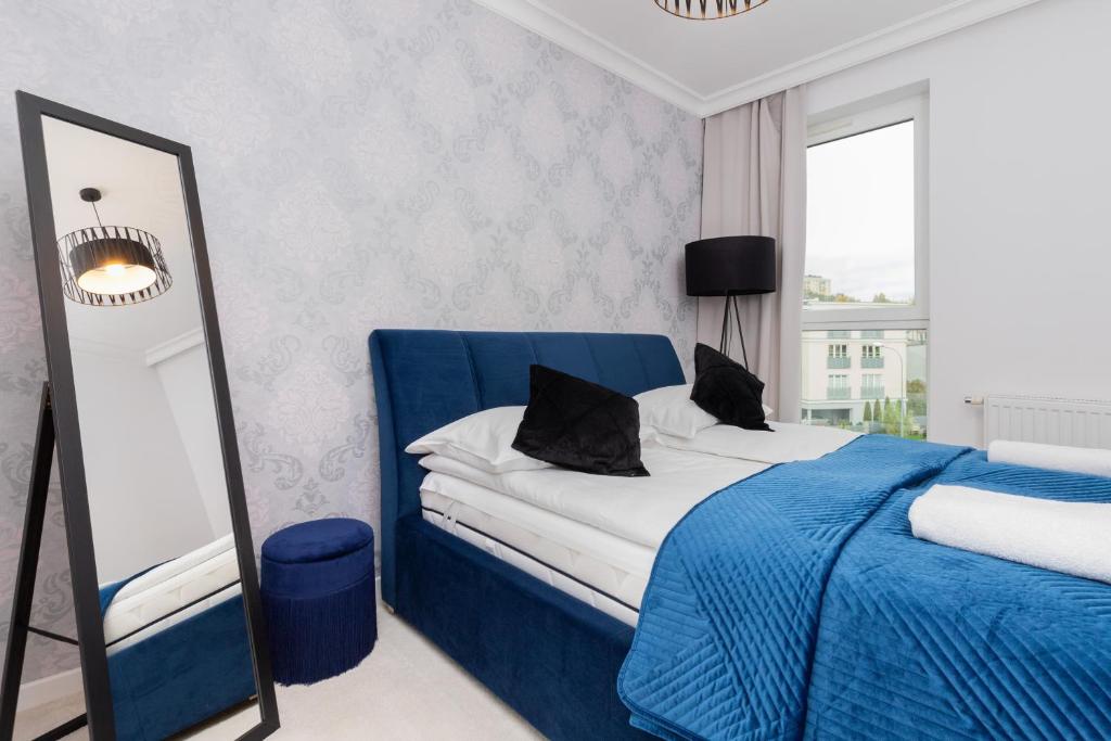 Stylish Two Bedroom Apartment Nasypowa by Noclegi Renters photo 2