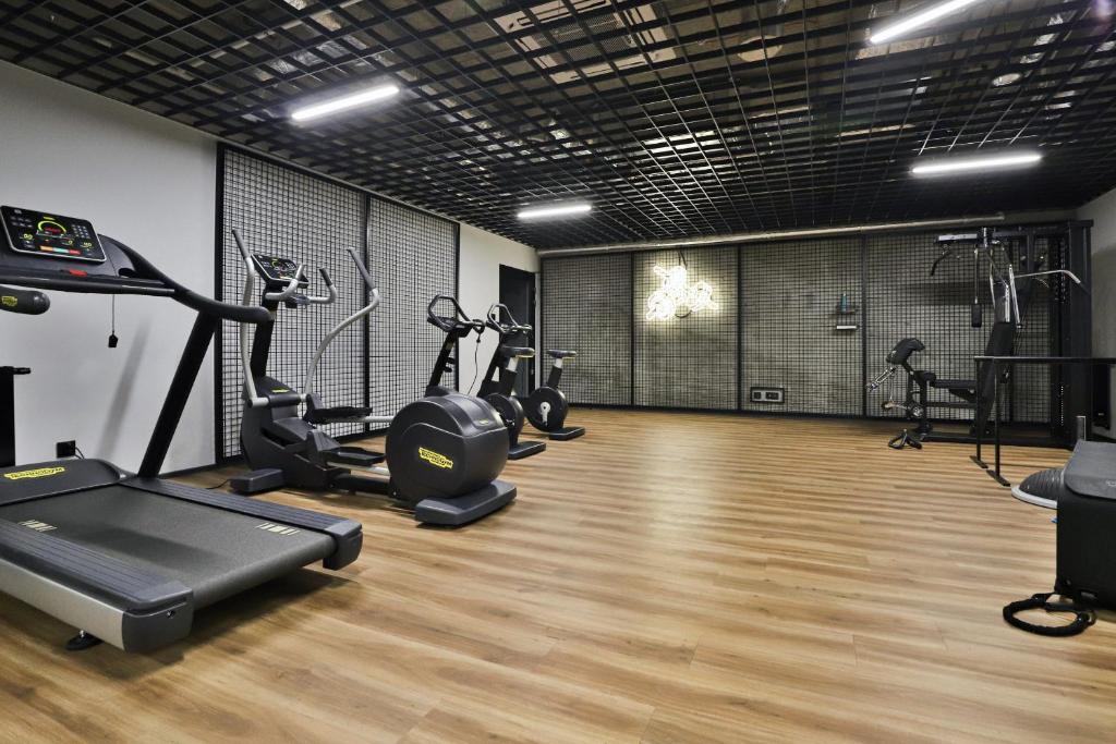 Śląska Studio with Parking & Gym Business District Gdańsk by Noclegi Renters photo 2