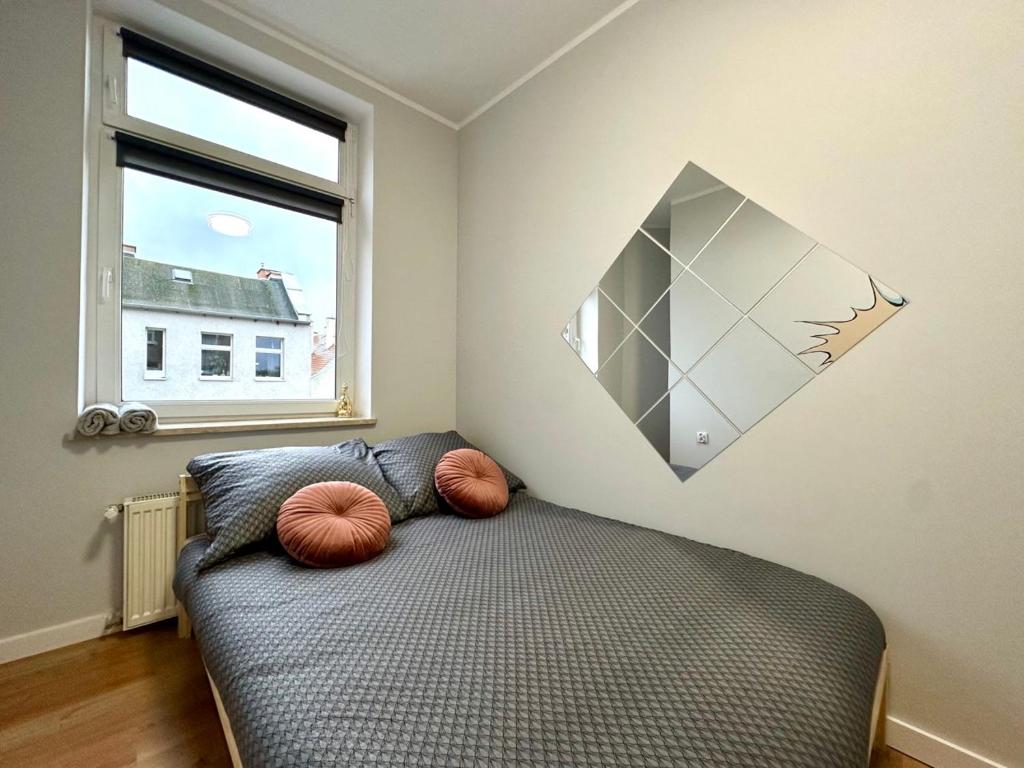 MMRent Spidey Room photo 2
