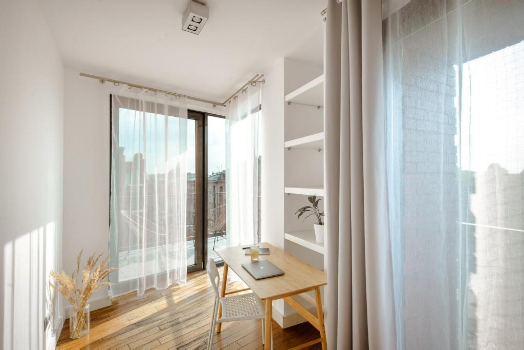 Spacious apartment close to Main Station / Galeria Krakowska photo 3