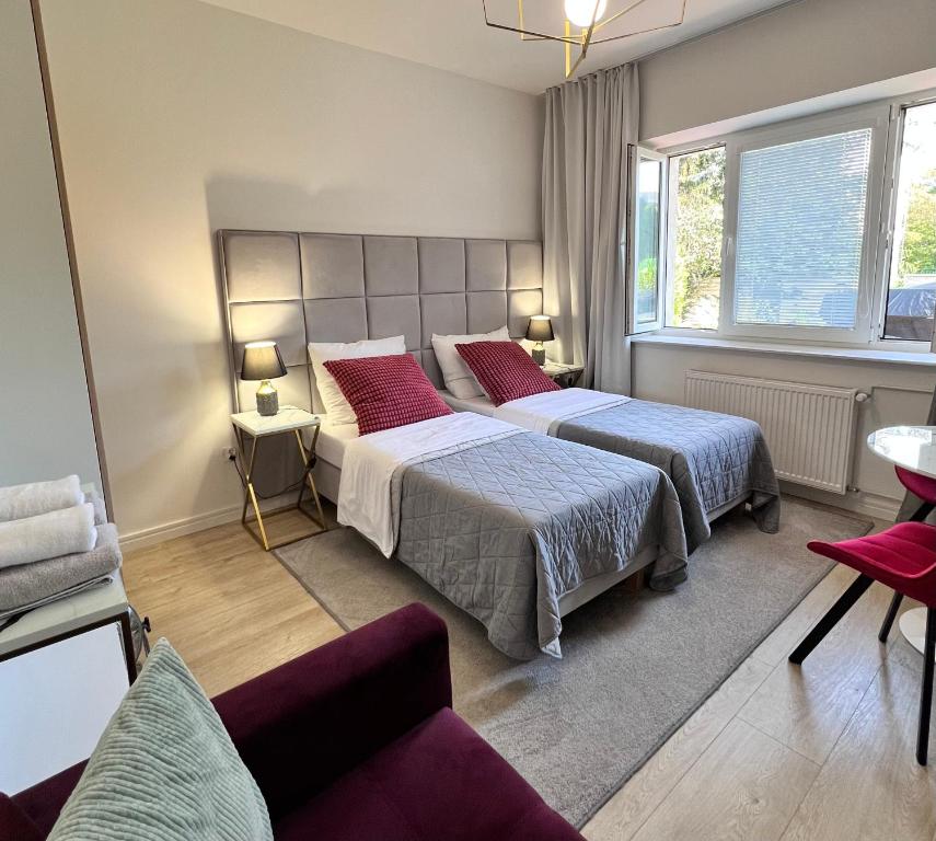 Pokoje i Apartamenty Willa Bielany photo 2
