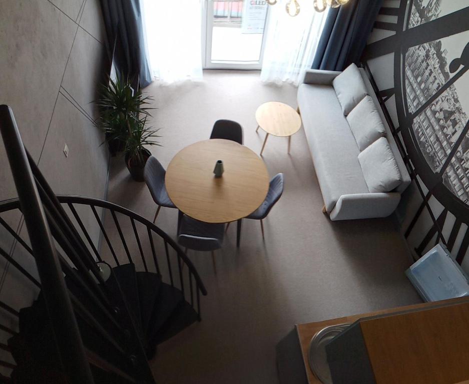 Wroclove Airport Loft photo 2