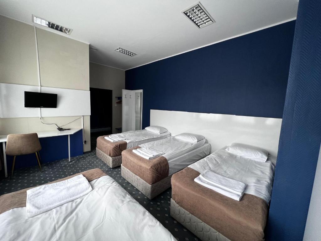 Hotel Safir Babice photo 2