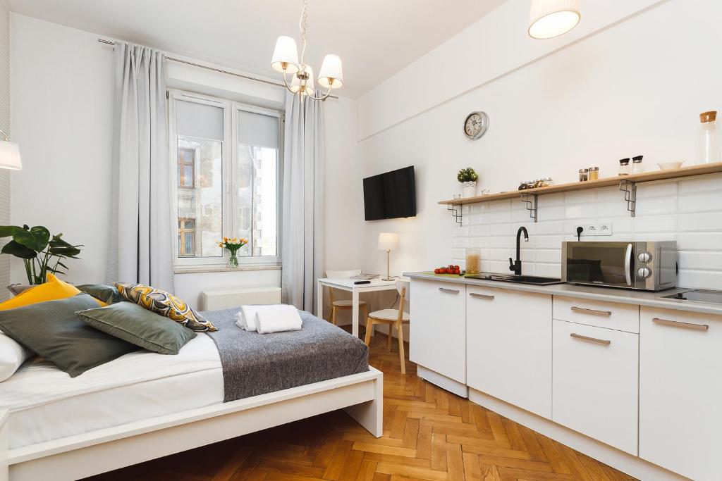 Studio Apartment - Rzeszowska 4 Street — photo 1