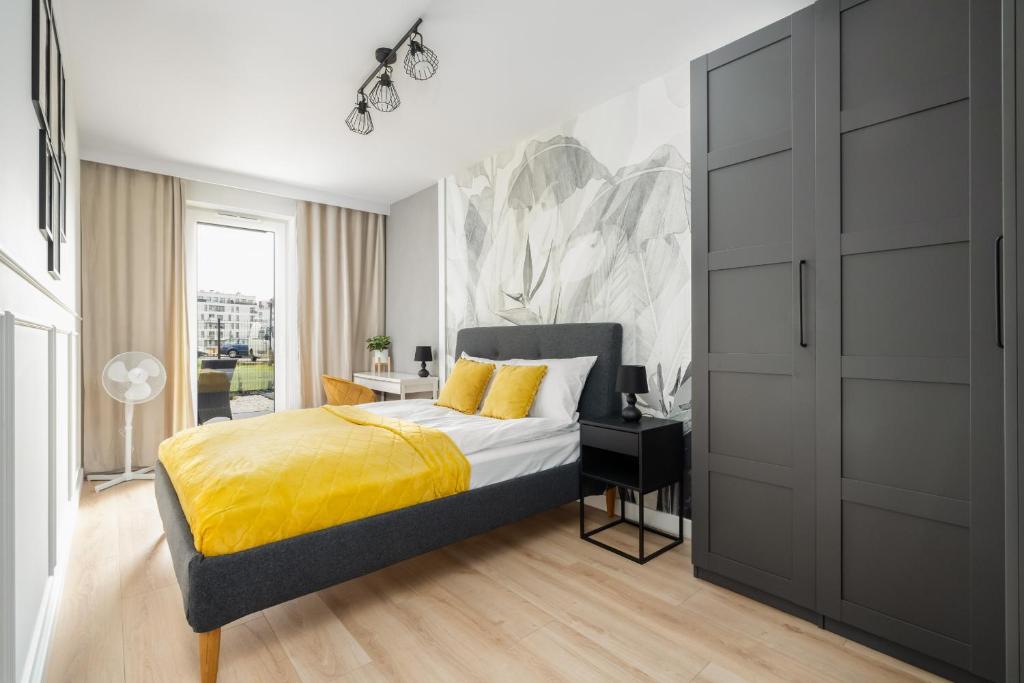 Spacious Apartments Niemena with FREE GARAGE by Noclegi Renters photo 2
