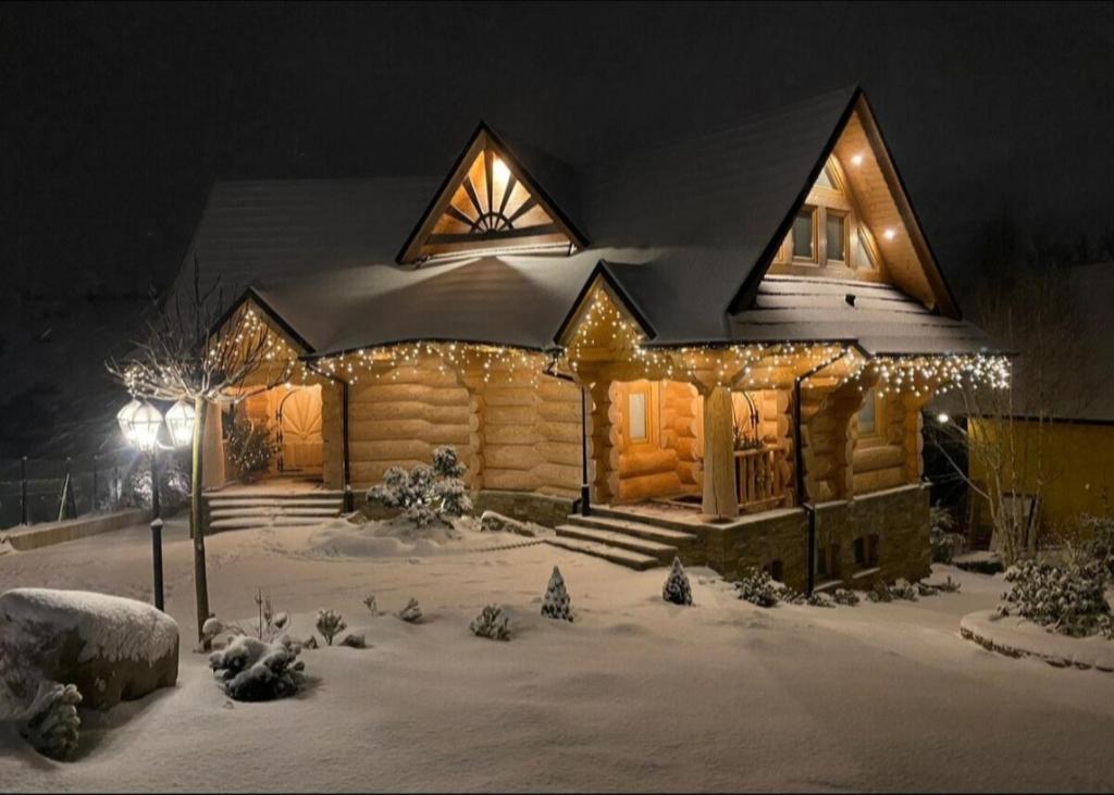 Wood House — photo 1