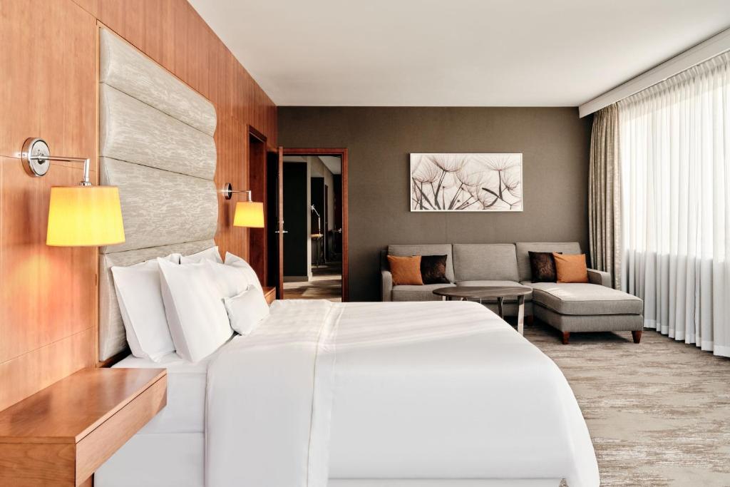 The Westin Warsaw photo 2