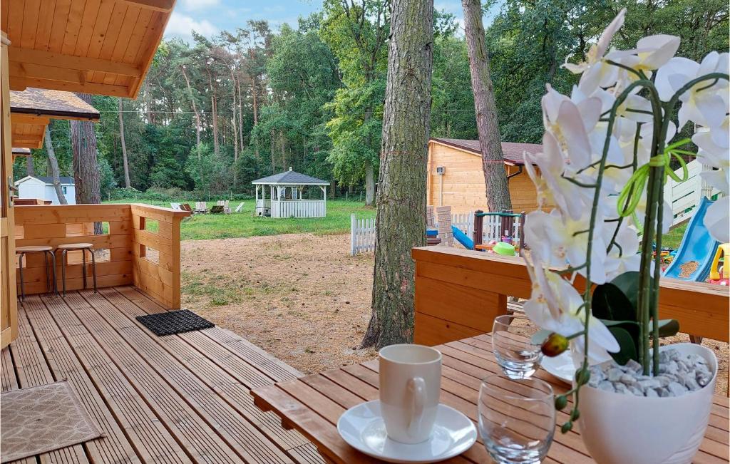 1 Bedroom Nice Home In Pobierowo photo 2