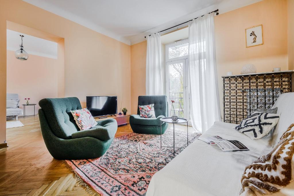 ShortStayPoland Szara B170 — photo 1