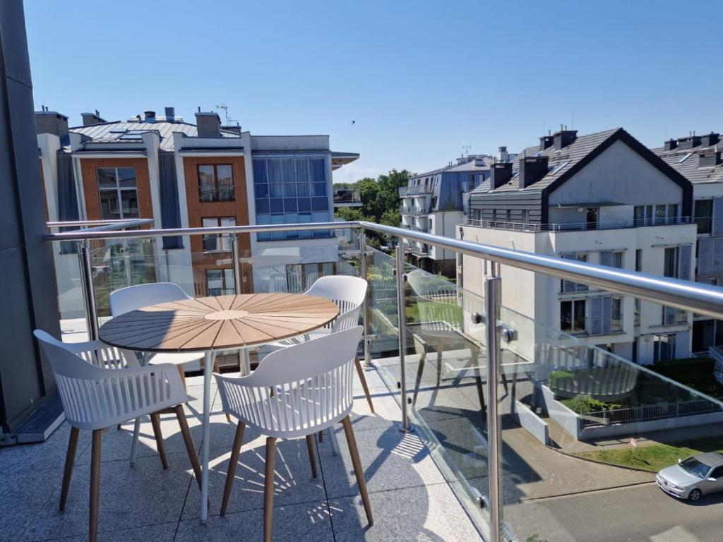 Apartamenty na Wyspie - Stella Baltic - Parking photo 2