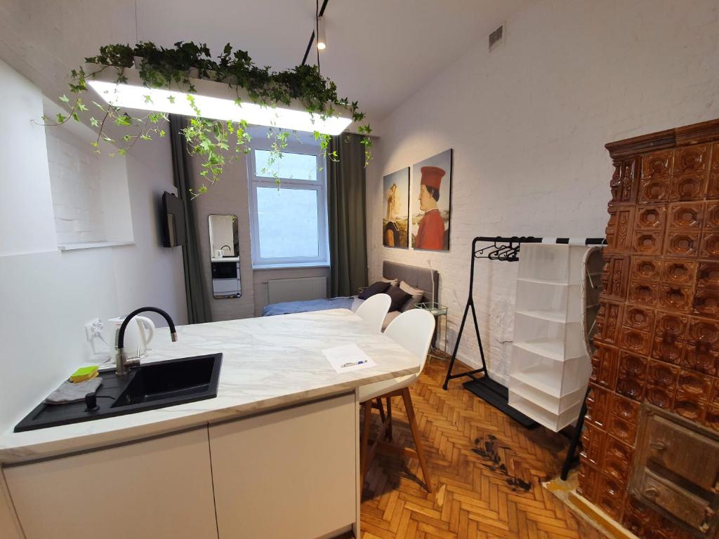 Takie studio photo 3