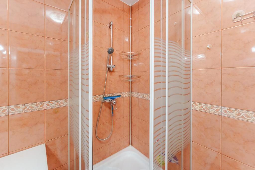 Zapleczna Standard Apartment by BookingHost photo 3