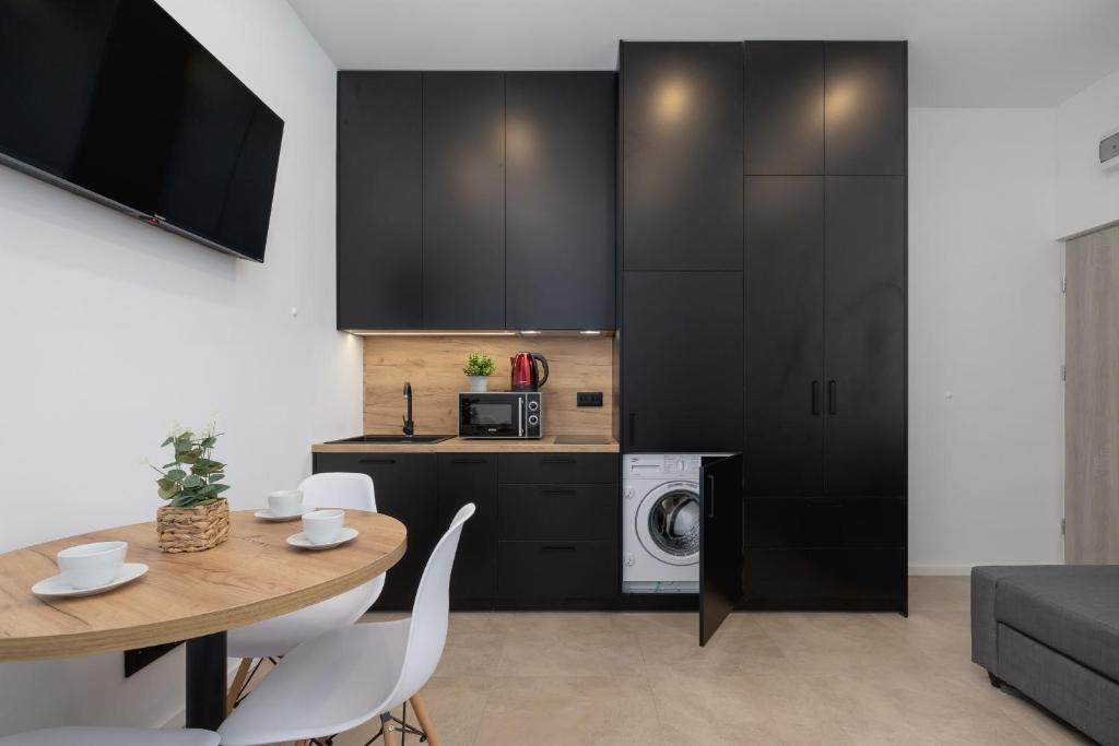 Słowackiego Comfy Studio - Katowice Central Station by Noclegi Renters photo 3