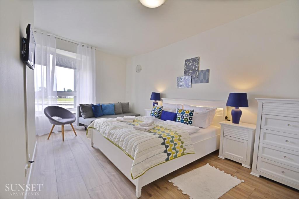 Sunset Apartments - Villa Concha - kawiarnie photo 2