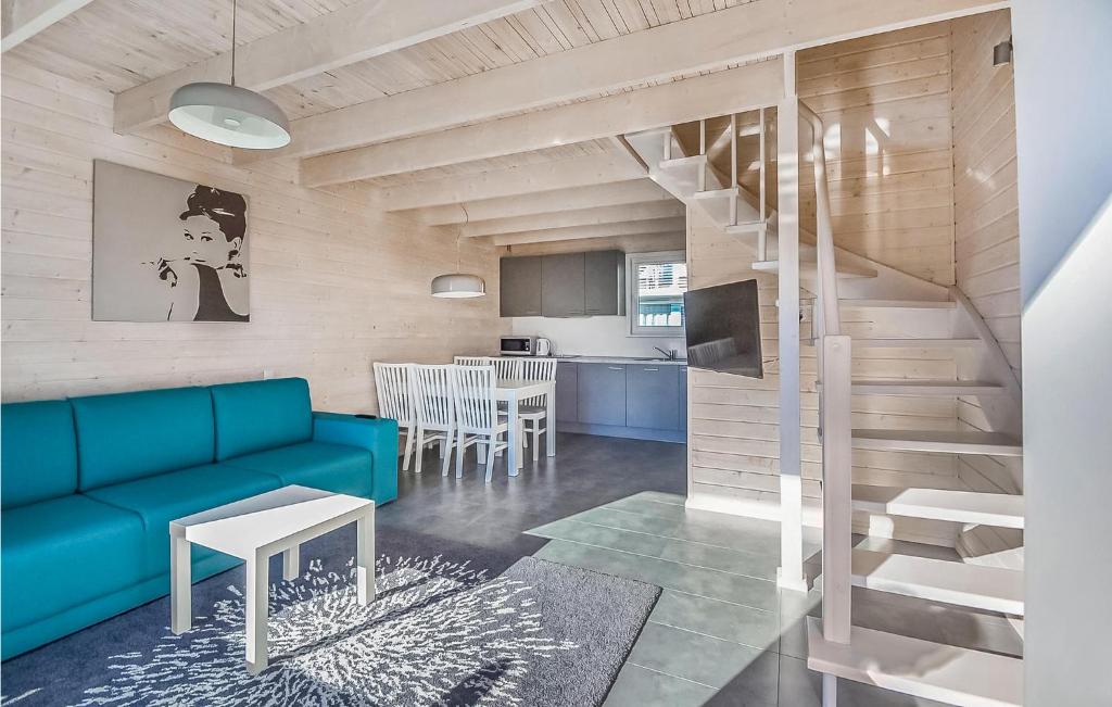 2 Bedroom Gorgeous Home In Sianozety photo 2