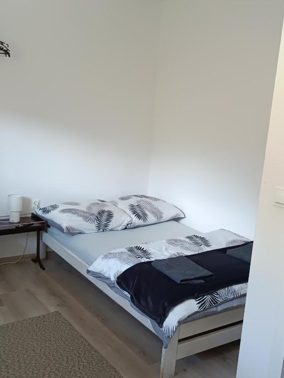 Staś-przy szkole nr3 w Skawie photo 2