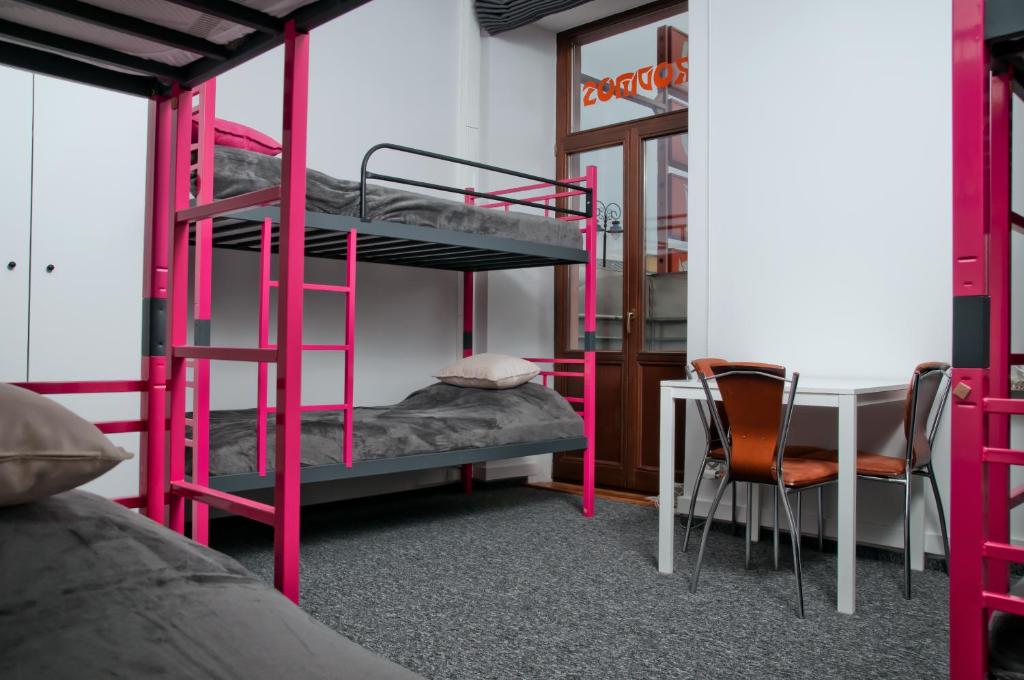 Rodmos Hostel photo 2