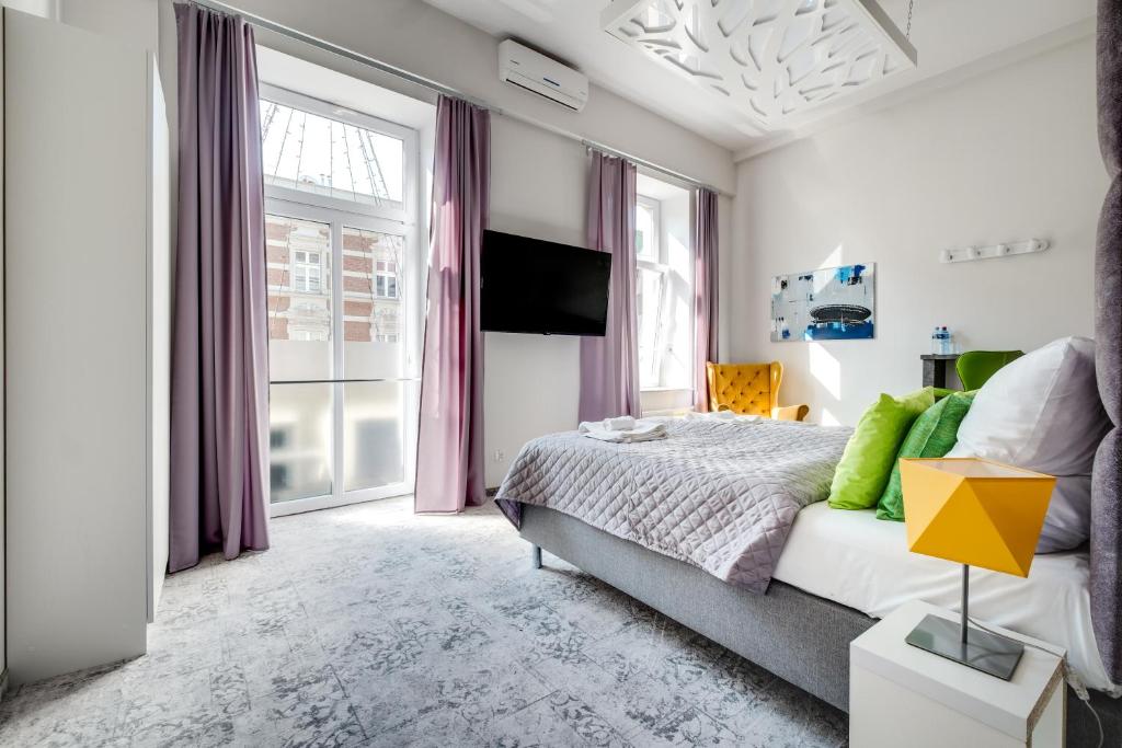 SAVOY Mariacka Apartments photo 2