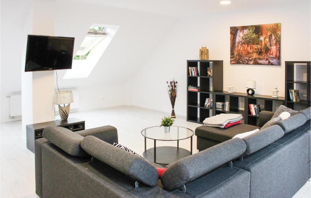 Amazing Home In Nowe Warpno With Wifi photo 3