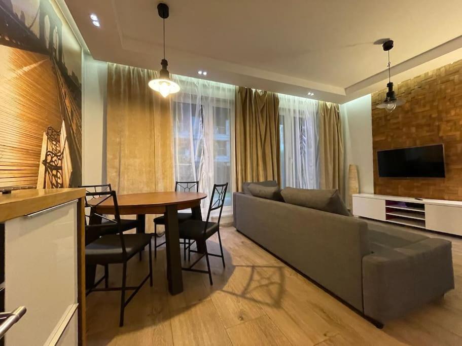 Riverside Studio — photo 1