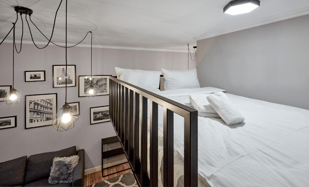 Stary Browar Studio with Mezzanine by BookingHost photo 2