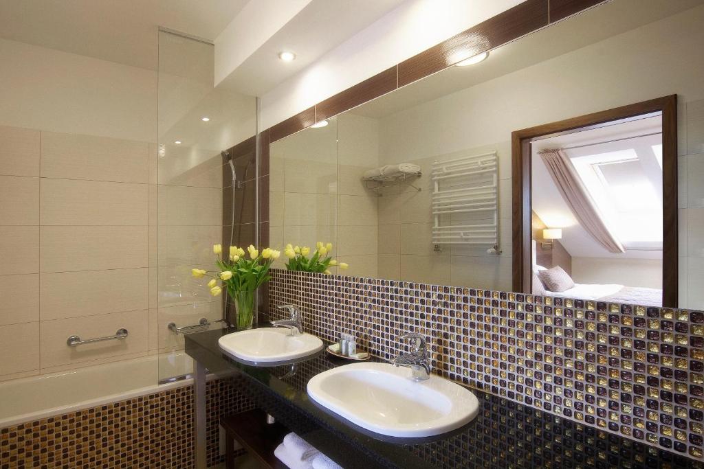 Tristan Hotel & SPA photo 3