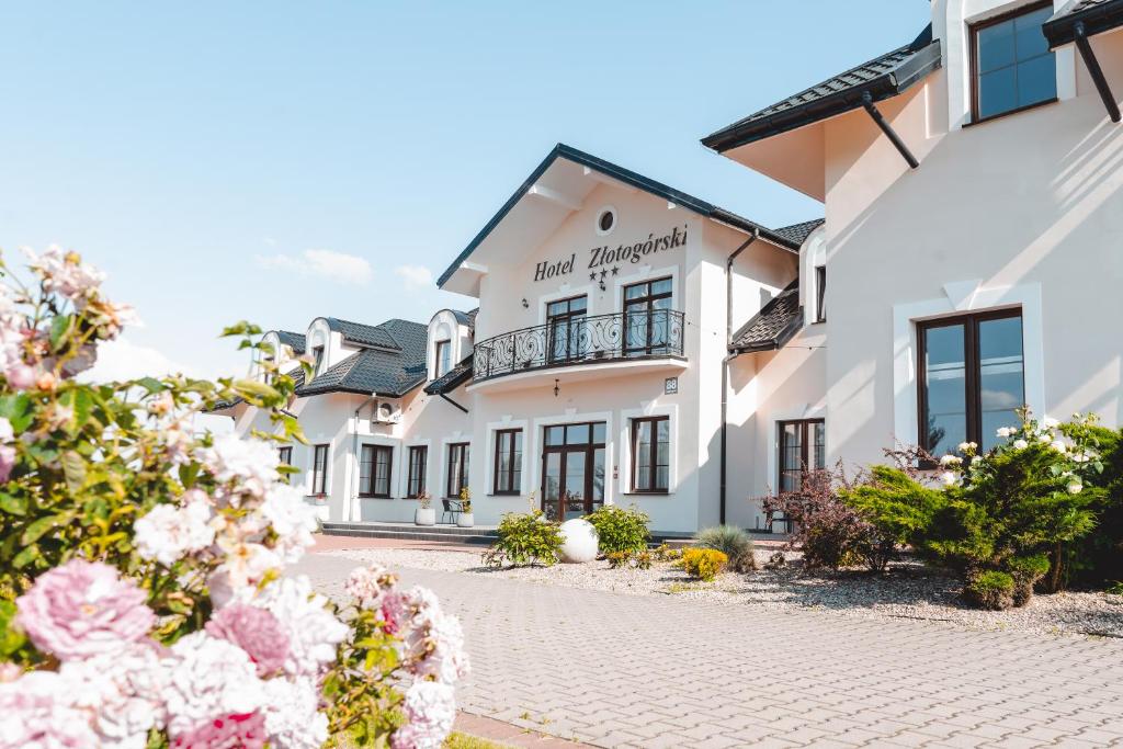 Hotel Złotogórski — photo 1