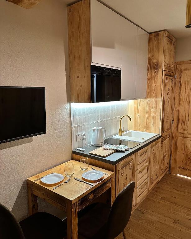 Studio-Złota Jaskinia z widokiem na Tatry i tarasem — photo 1