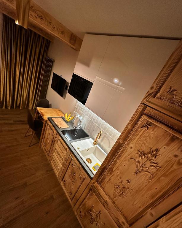 Studio-Złota Jaskinia z widokiem na Tatry i tarasem photo 2