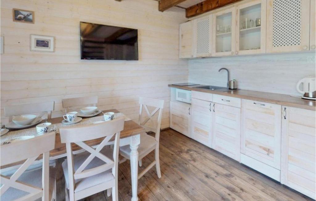 Lovely Home In Karwia photo 3