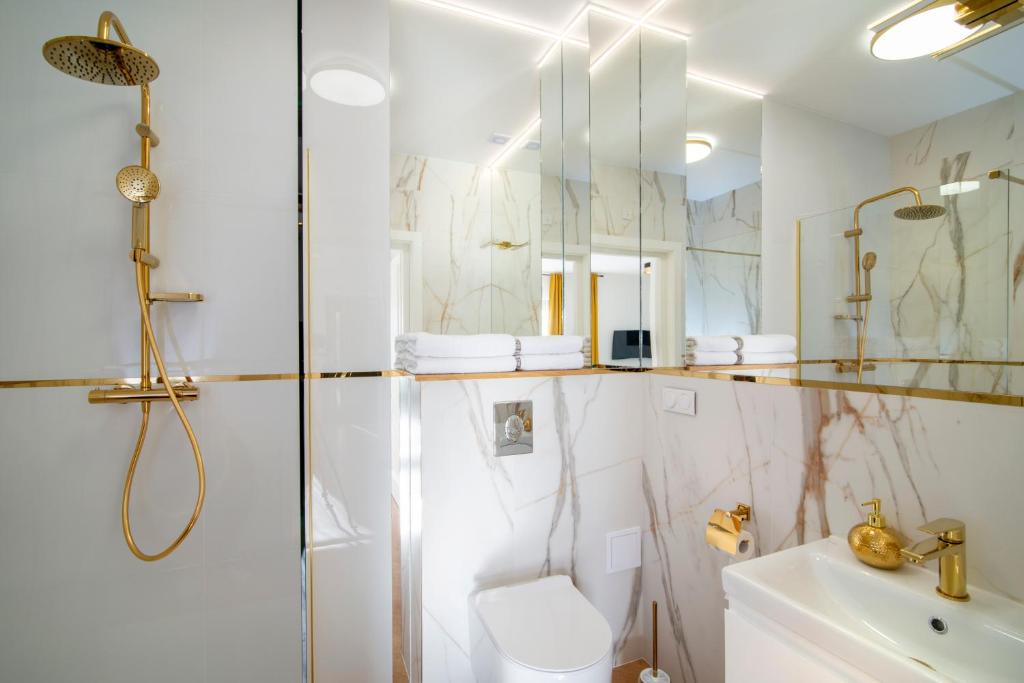 Slotvin Apartments photo 3