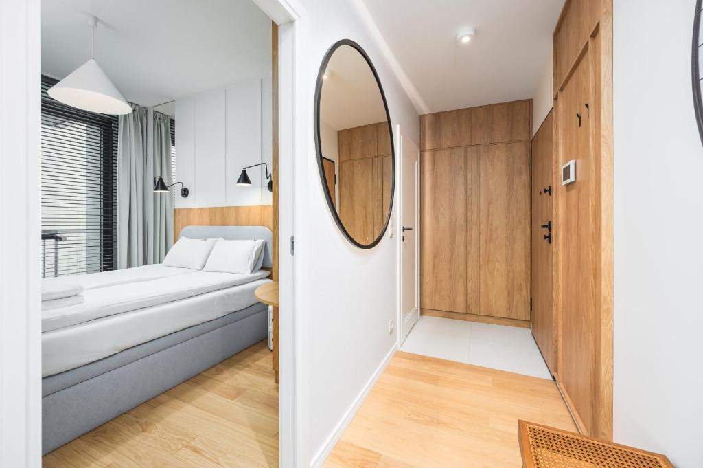 Woodside by OneApartments photo 2