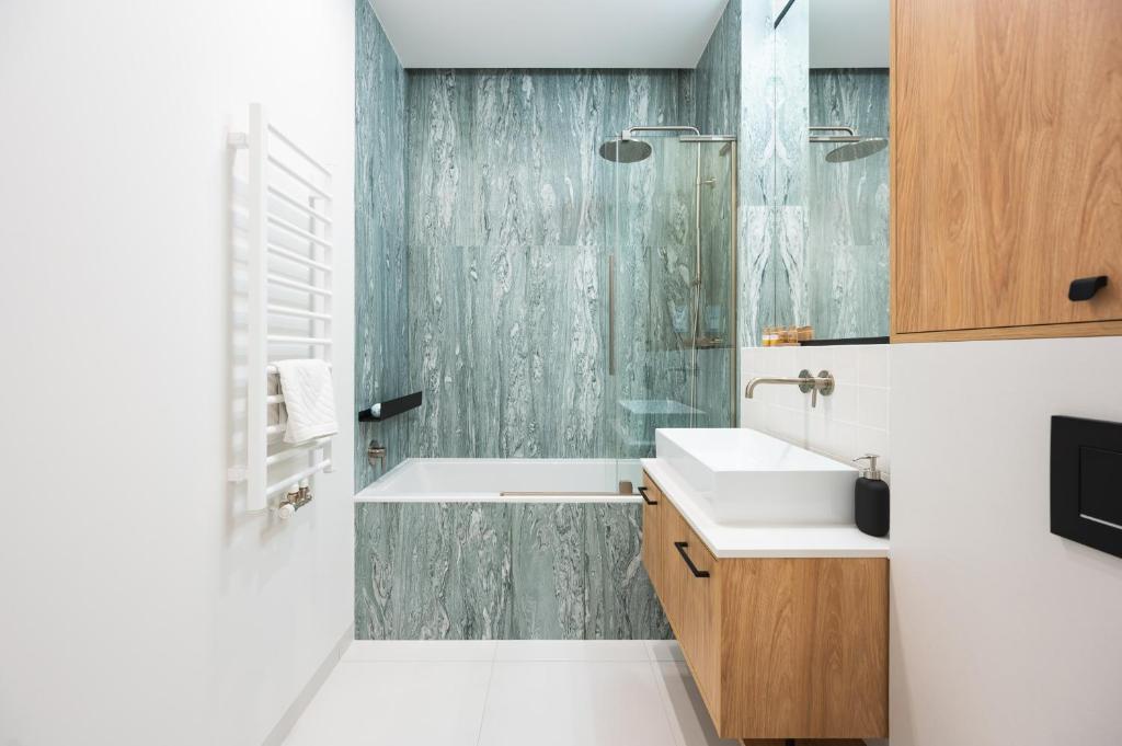 Woodside by OneApartments photo 3