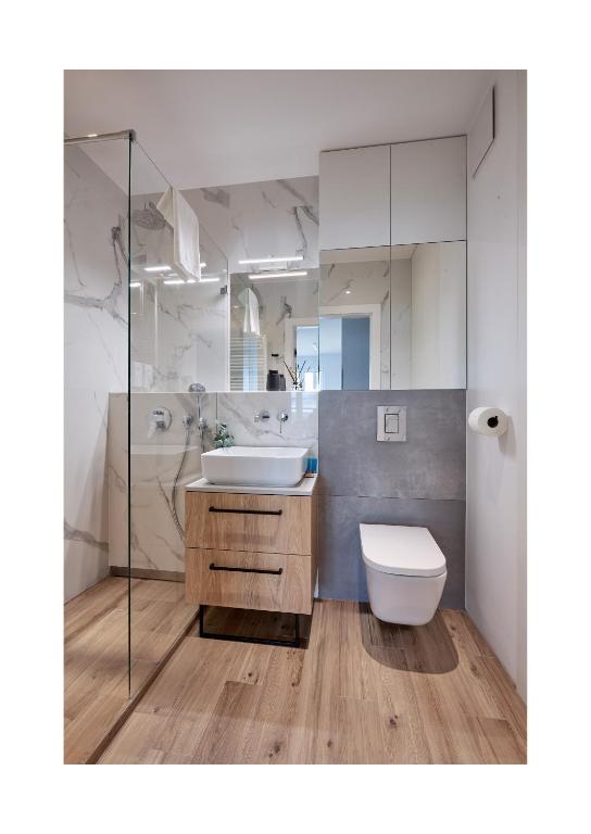 Lasek Marceliński Comfy Apartment photo 3