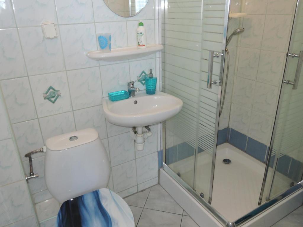 Holiday Home in Dziwnówek near Clean Beach photo 3