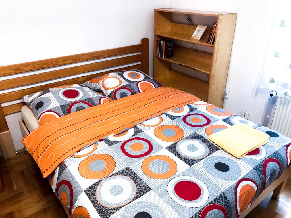 Sunny apartment. 5 minutes walk from Main Sqare. — photo 1