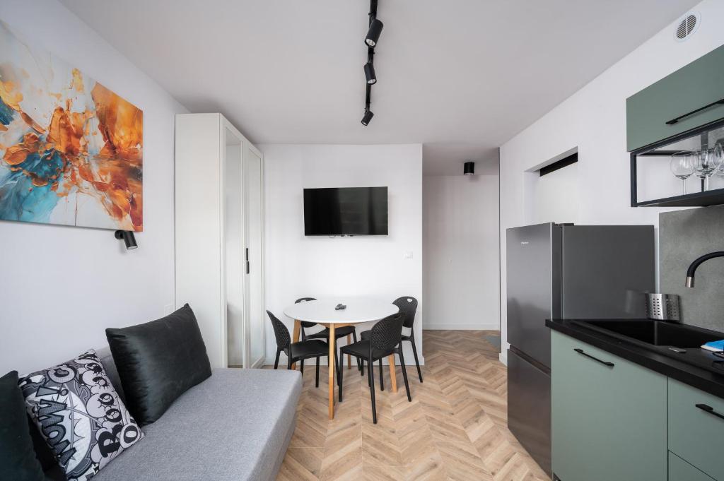 Służew 405A Apartment by BookingHost — photo 1