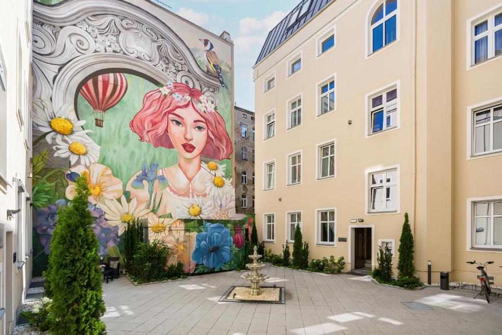 Komeda Apartment hidden in Poznań Old Town by Noclegi Renters photo 2