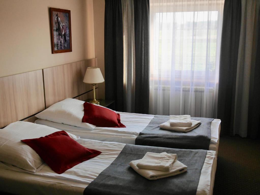Hotel Stajnia Wolica photo 2