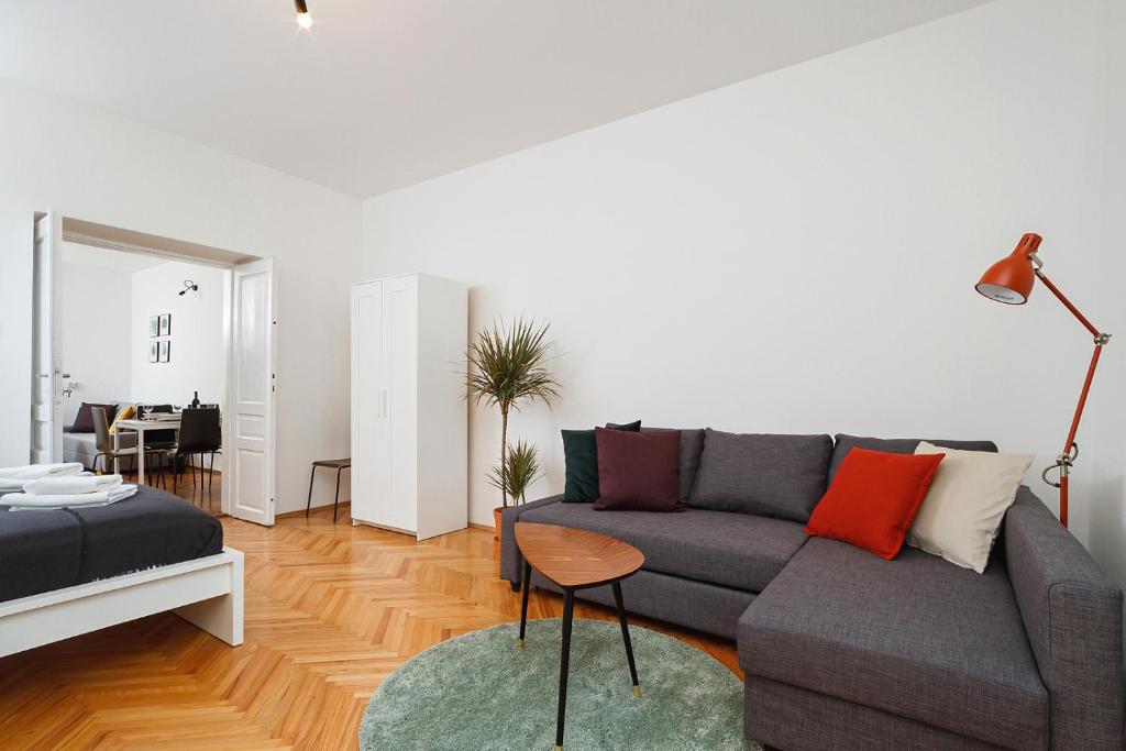 2 bedroom apartment - Old Town - Zwierzyniecka 8 street — photo 1