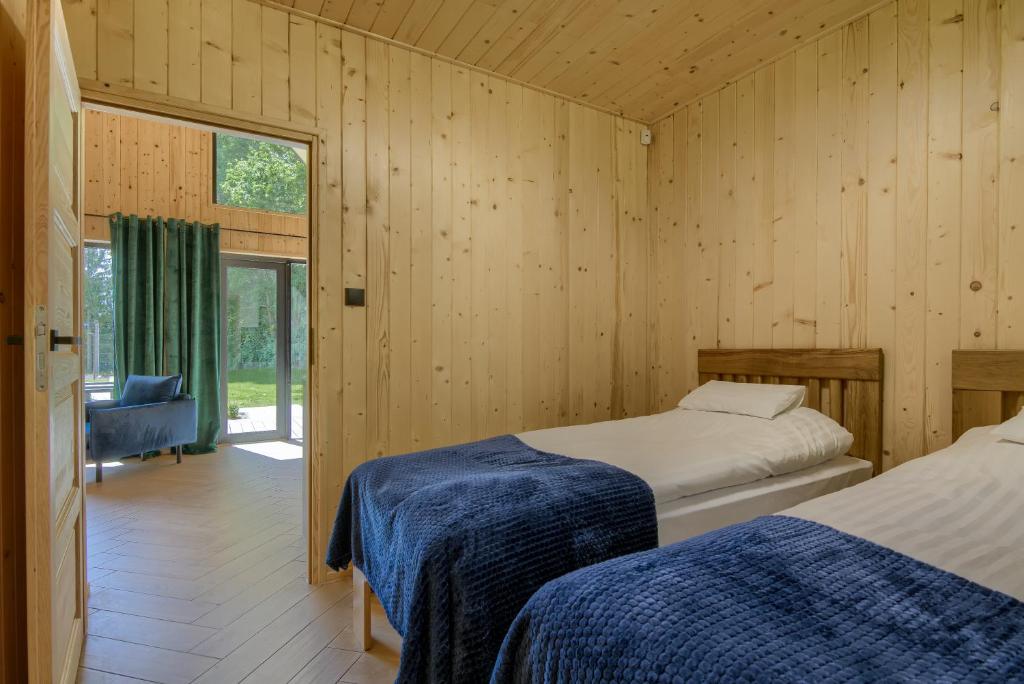 Ośrodek Wypoczynkowy Zapach Drewna Resort & Lake photo 2