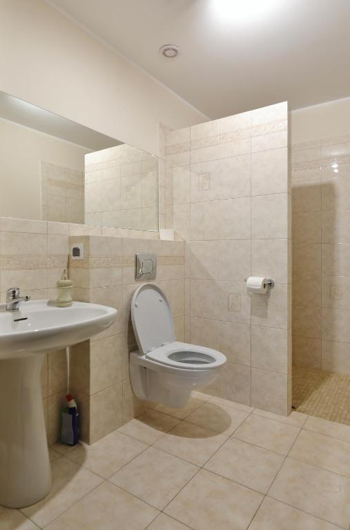 Siedlisko Miluki - Apartamenty nad Jeziorem z Jacuzzi & Sauną photo 3