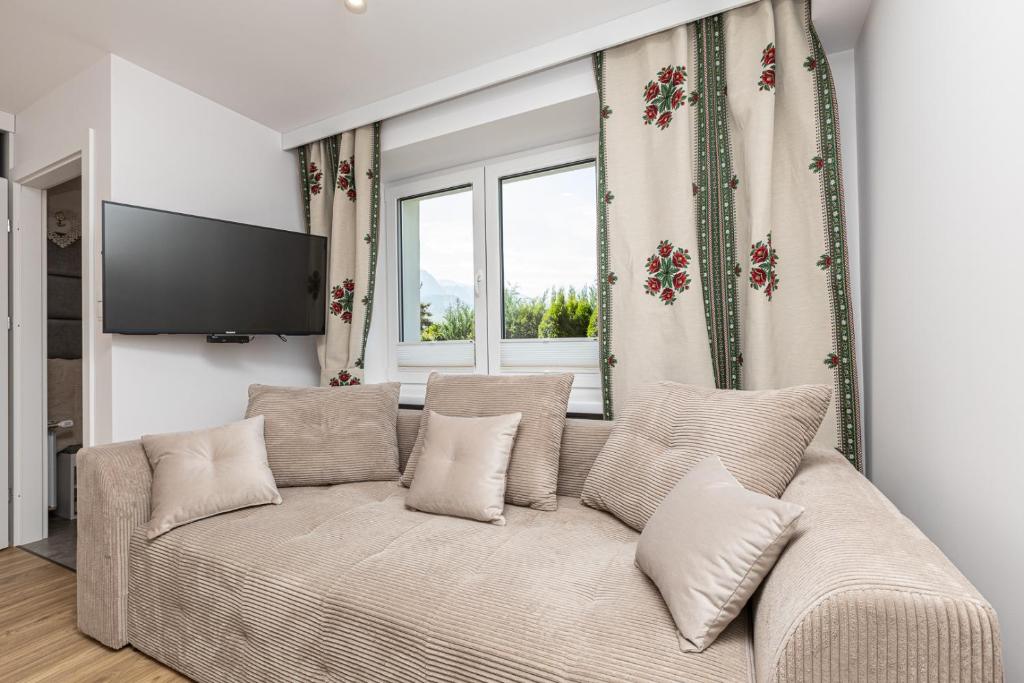 Tatry Mountain Apartment by BookingHost — photo 1
