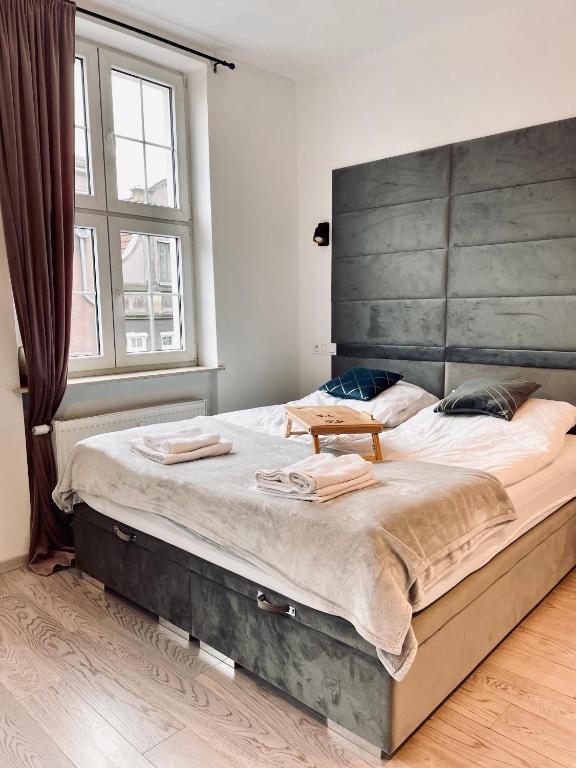 Cloud 9 King Size Bed-Old Town View Apartment Gdańsk photo 2