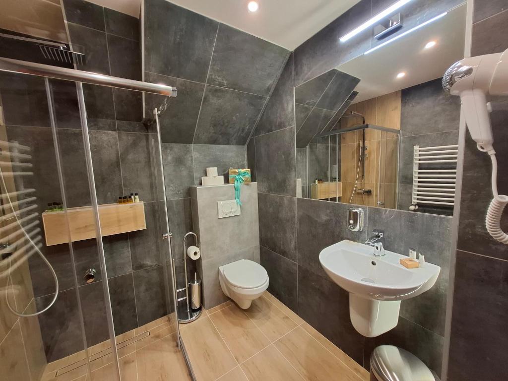 MAŁE ALPY & SPA - Willa z Prywatnym Basenem i Jacuzzi na Wyłączność photo 2