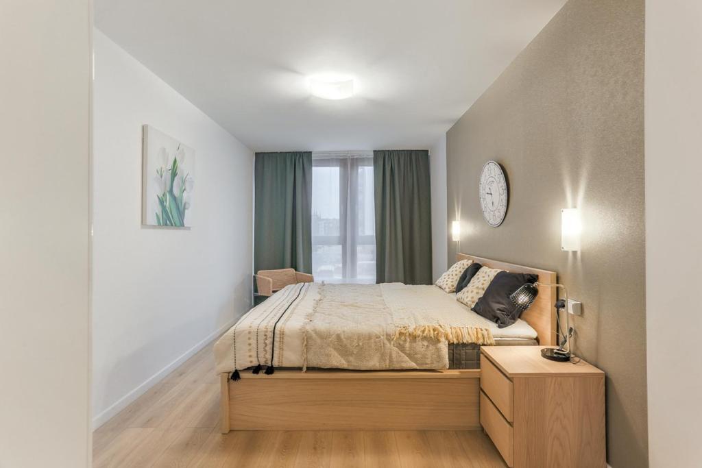 ApartMate Spacious Apartment with balcony OldTown for 6 people photo 2