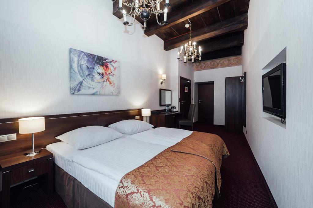 Hotel Rezydent photo 2