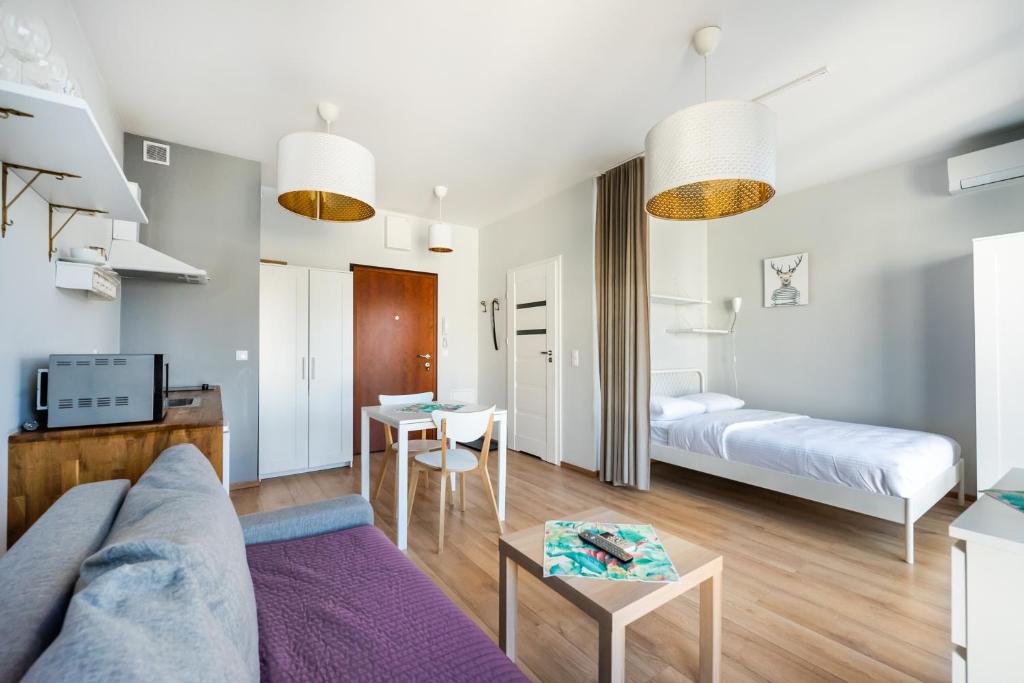 Wola Burakowska Comfort Studio by BookingHost photo 2